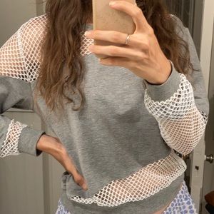 Cropped grey sweatshirt